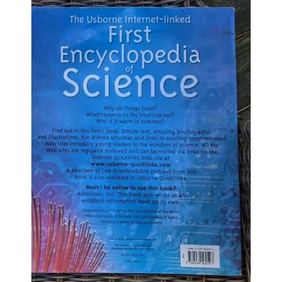 Usborne Internet Linked First Encyclopedia Lot 2 Books Science, Seas & Oceans - Picture 6 of 14